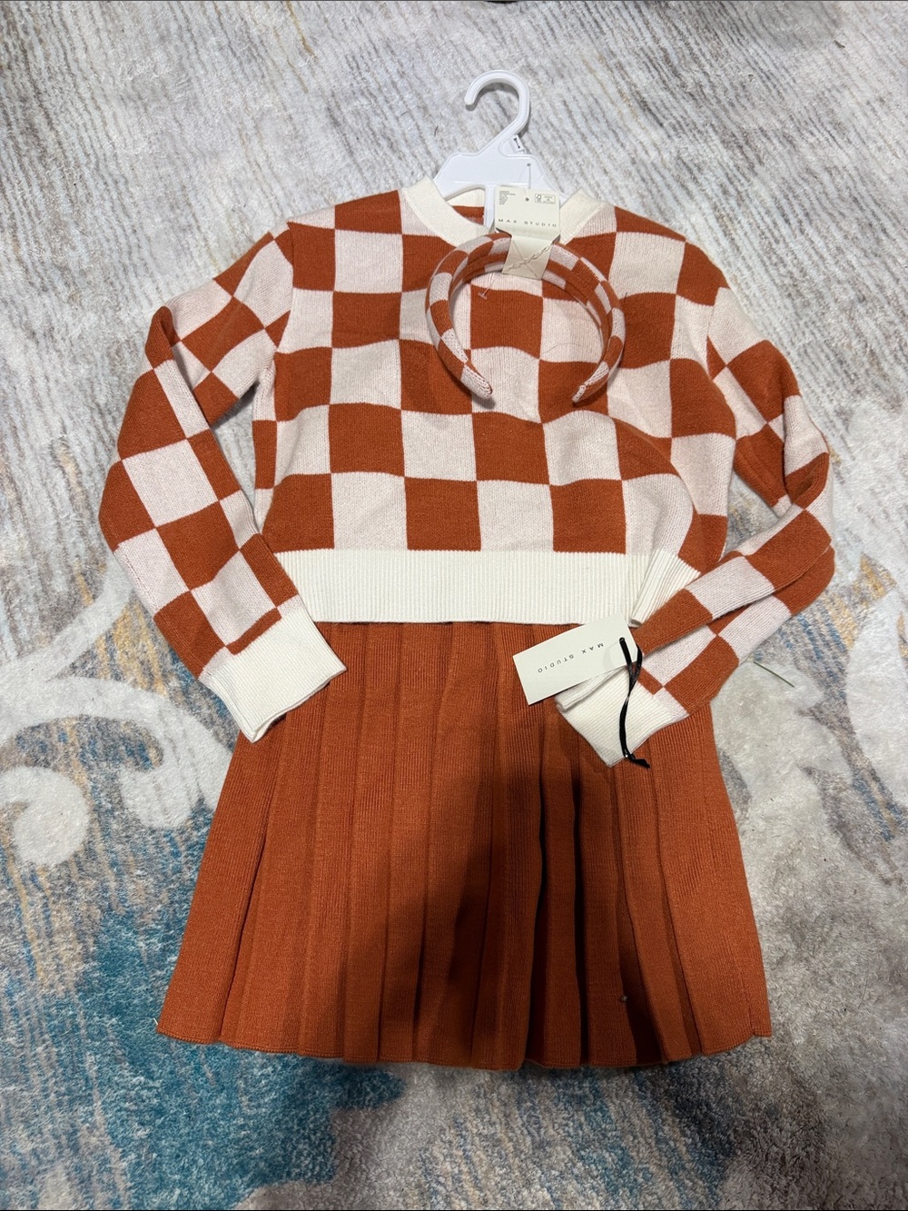 Fall- Checker Knit Crop Sweater & Pleated Skirt Set in Rust and Cream size 7/8